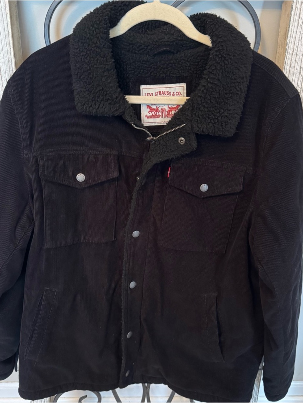 Levi’s Sherpa Lined Corduroy Trucker Jacket Black Men’s L Workwear - Picture 2 of 12